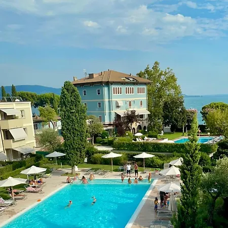 Апартаменты Relais Fasanella Attico - Di Garda Тосколано-Мадерно