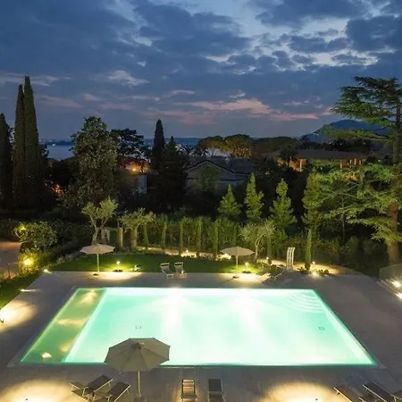 Relais Fasanella Attico - Di Garda Апартаменты Тосколано-Мадерно