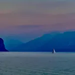 Di Garda A 100m - Fasanella Penthouse شقة *