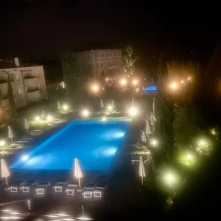 Di Garda A 100m - Fasanella Penthouse توسكولانو ماديرنو